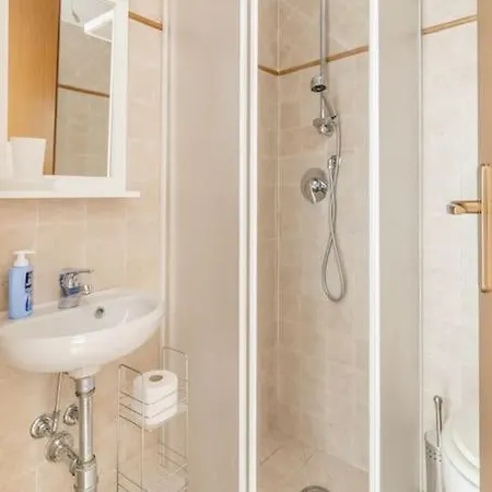 La Casina Nel Verde, 100 Mt Dal Mare!!! *
