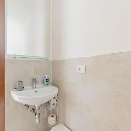 Сasa de vacaciones La Casina Nel Verde, 100 Mt Dal Mare!!! Pietrasanta